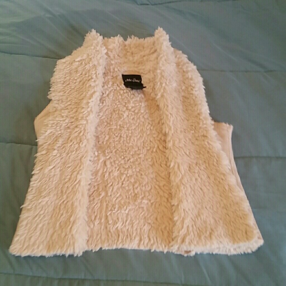 Fur vest